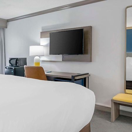 Comfort Inn Plainwell Bagian luar foto