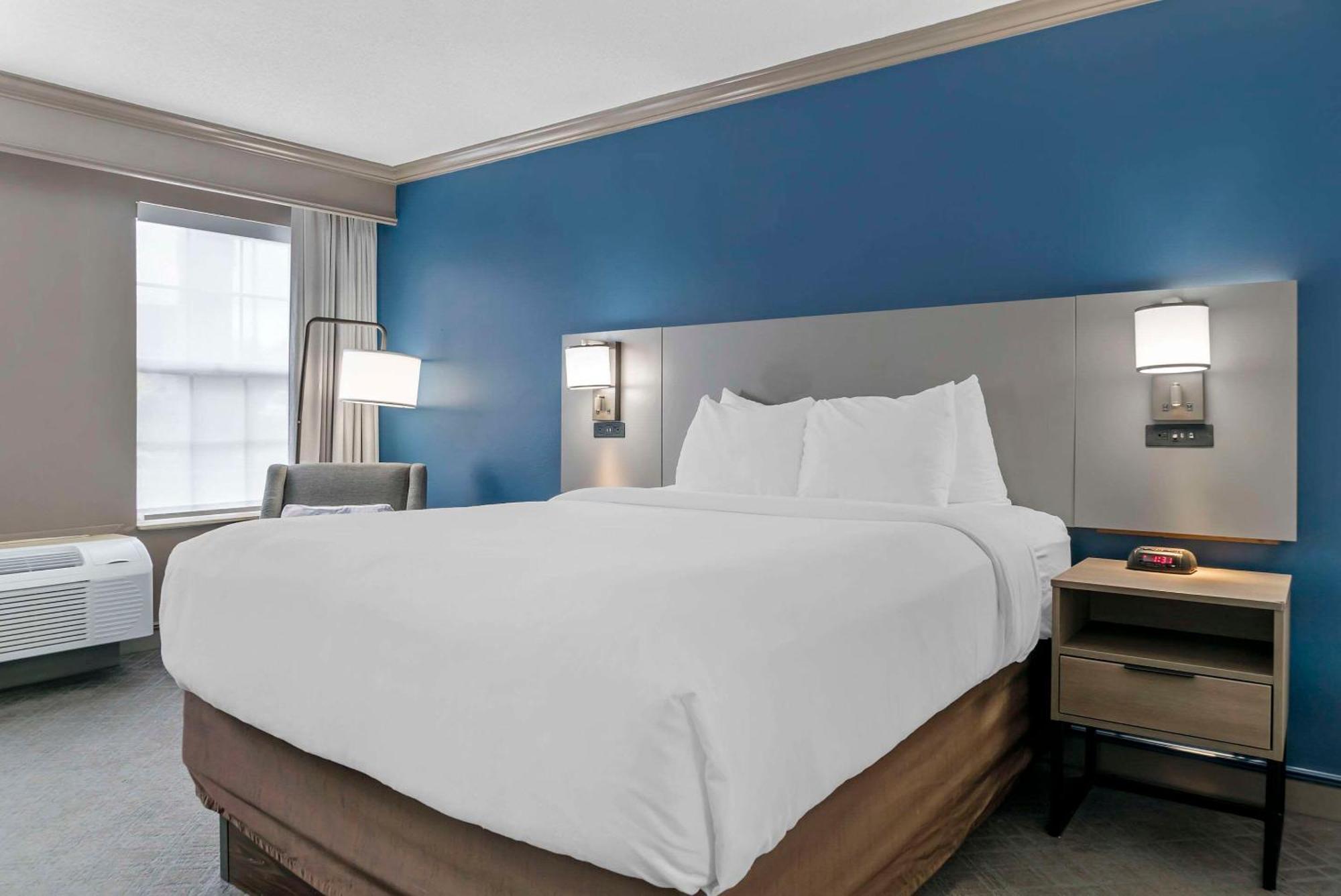 Comfort Inn Plainwell Bagian luar foto