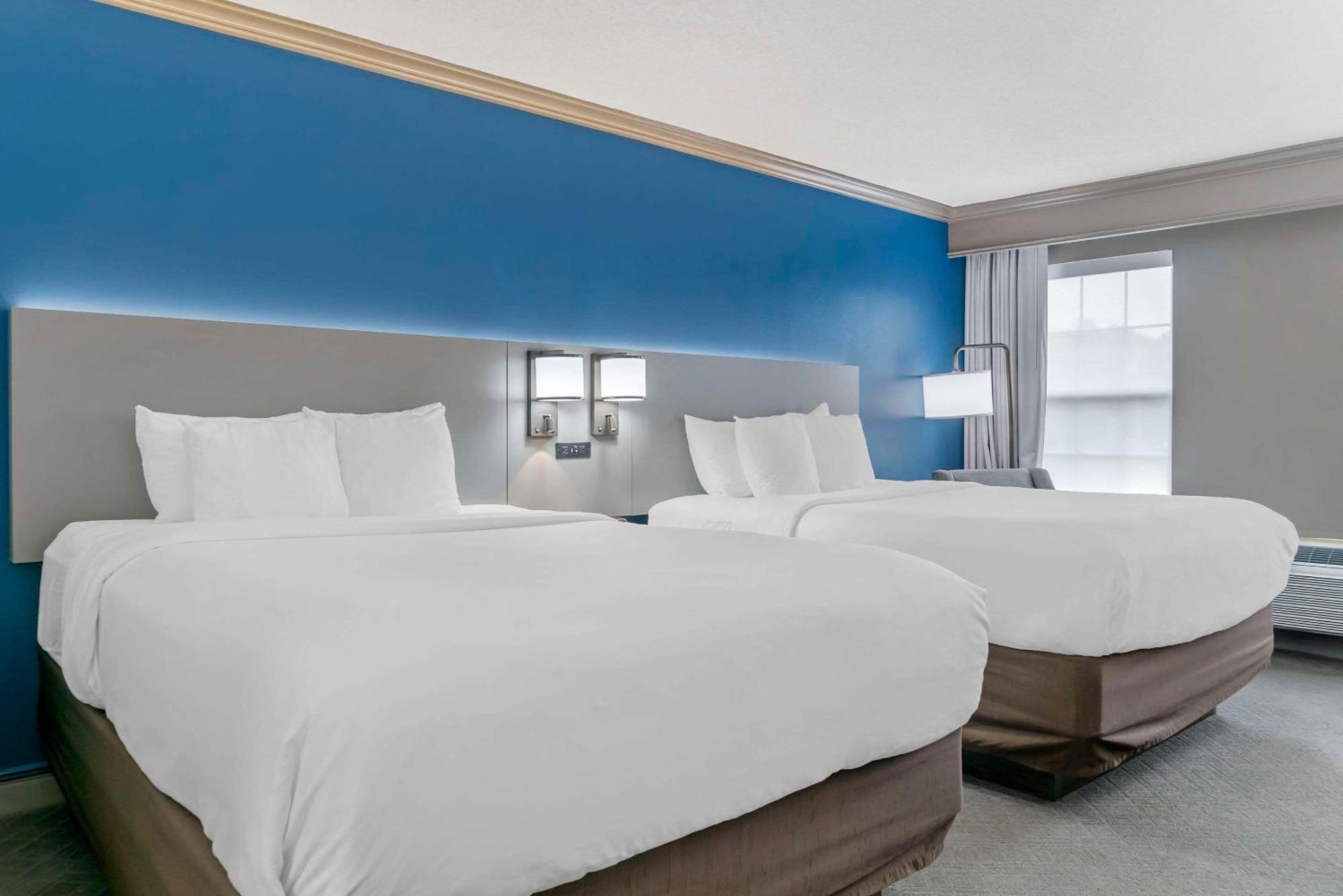Comfort Inn Plainwell Bagian luar foto